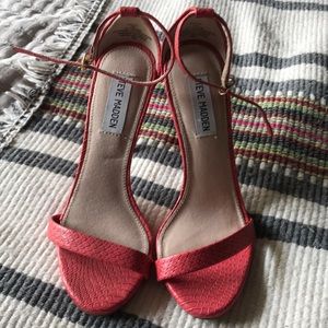 Steve Madden open toe heel